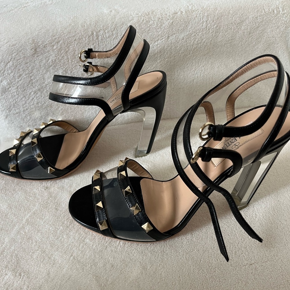 Valentino rockstud lucite sandals